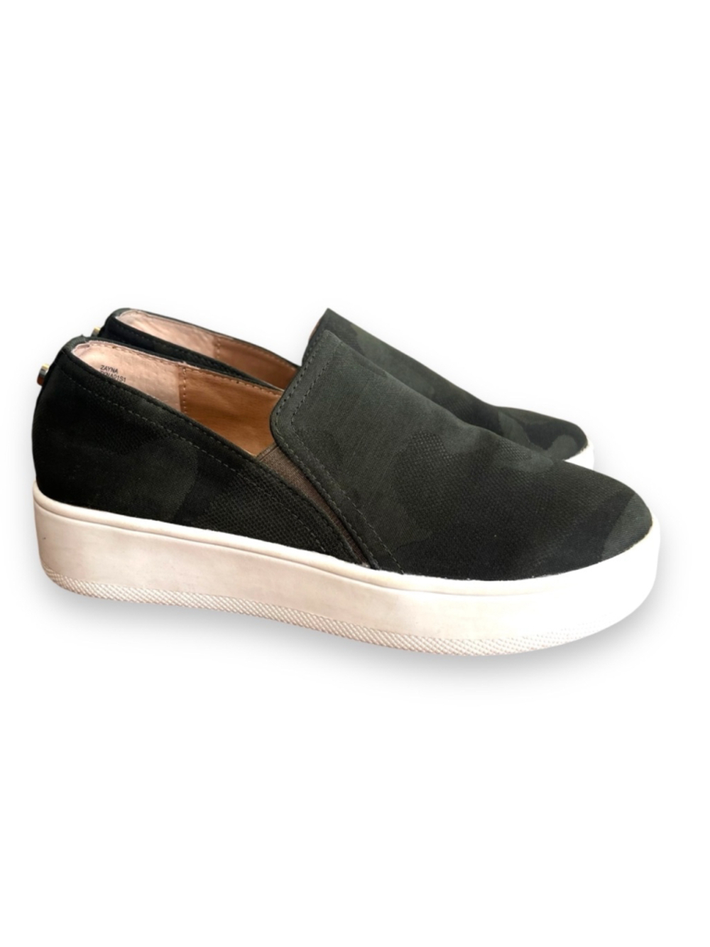 Steve Madden Women's Zayna Slip On Shoes Green Camo Size 7.5 M